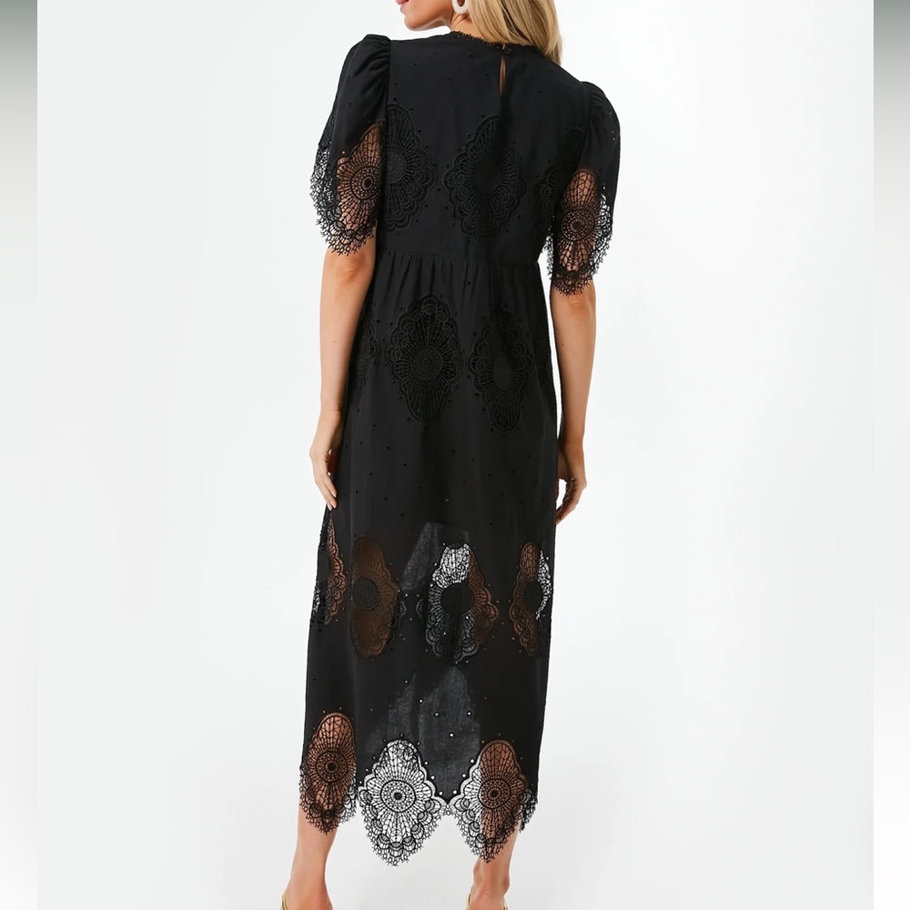Tuckernuck Black Lace Midi Dress - Picture 4 of 9